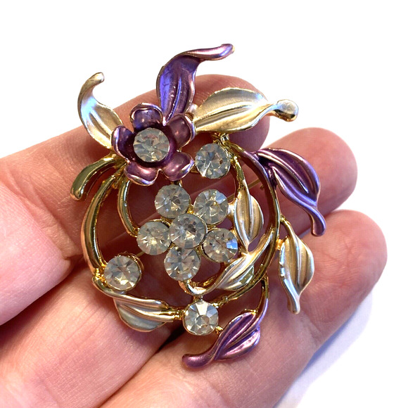 Vintage inspired flower brooch goldtone pink & silver wash white rhinestones - Picture 7 of 7